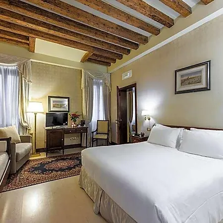 Hotel Ca' Del Nobile 3*