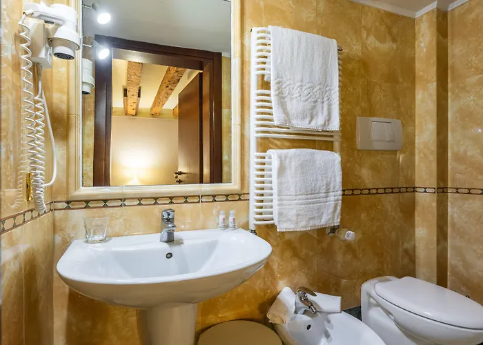 카 델 노빌레 3*