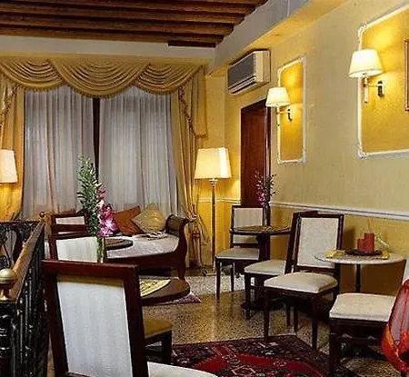 Hotell Ca' Del Nobile 3*