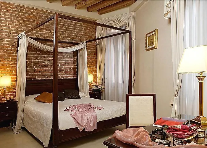 Ca' Del Nobile 3* Venise