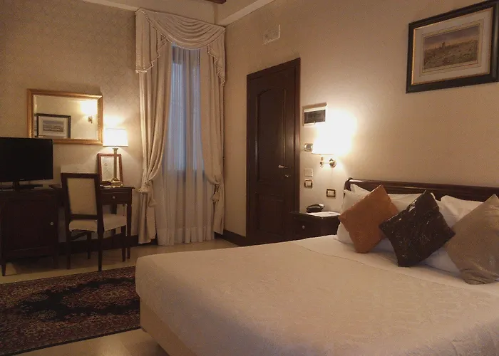 Ca' Del Nobile Hotel 3*