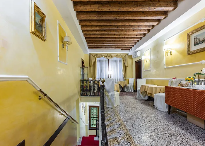 Ca' Del Nobile Hotel