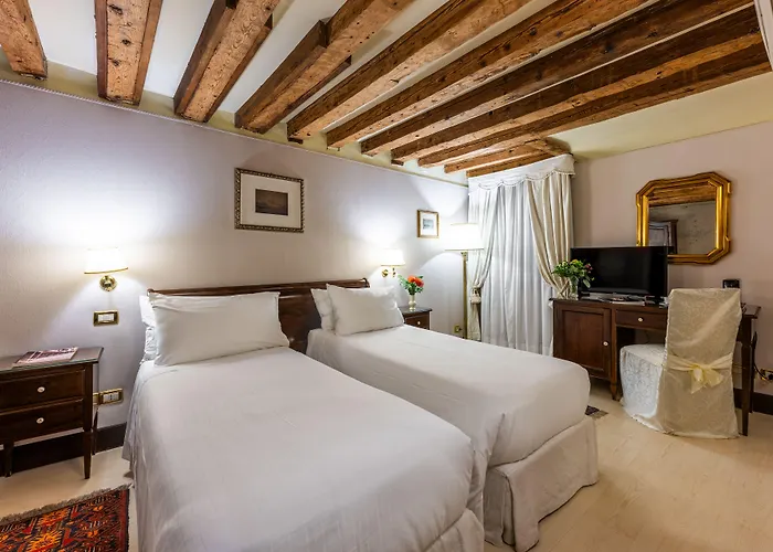 Ca' Del Nobile Hotel